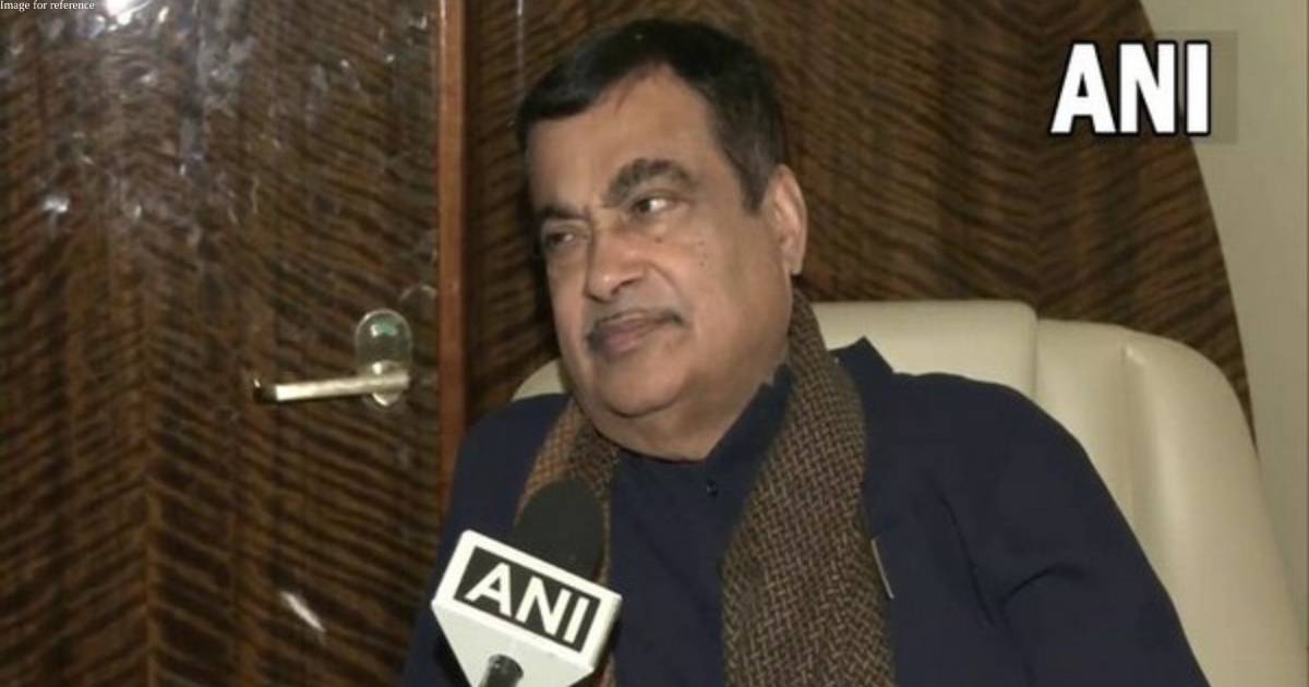 Gadkari inaugurates 2 highway projects worth Rs 1,082 cr in Bengal